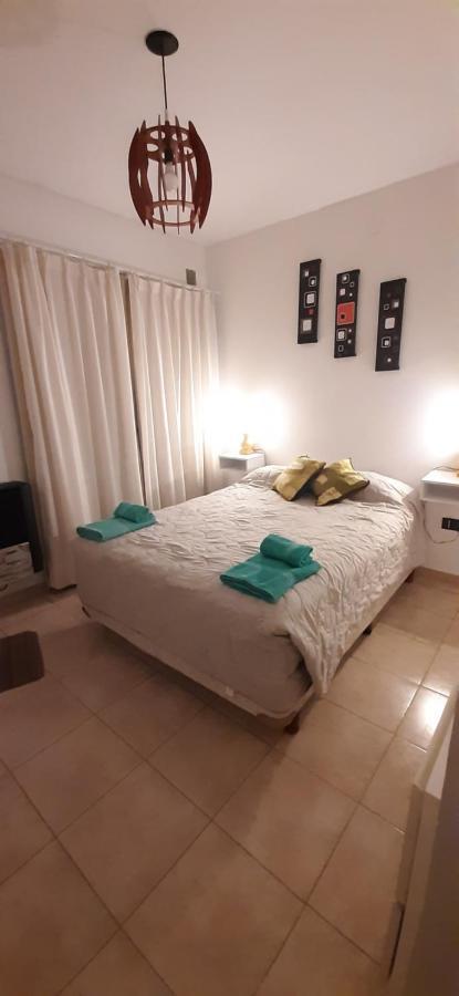 Apartment Departamentos Saavedra Dtos 1y2 Viedma