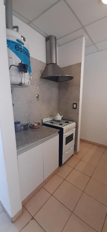 Apartment Departamentos Saavedra Dtos 1y2 Viedma